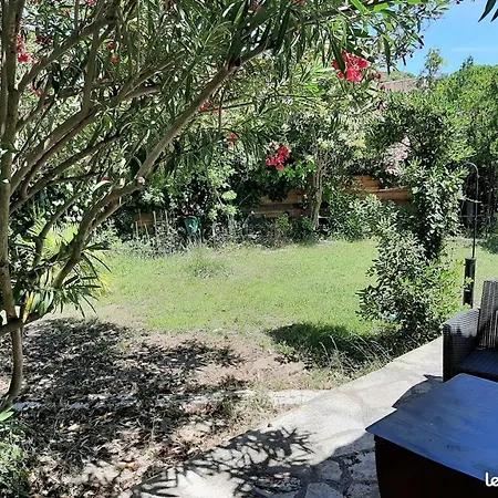 Motte Villa, Et Verdure Villa *